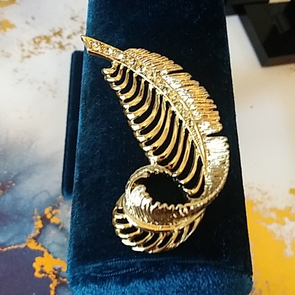 VTG Gold Tone Embellished Stament Leaf Brooch Pin - Picture 5 of 17